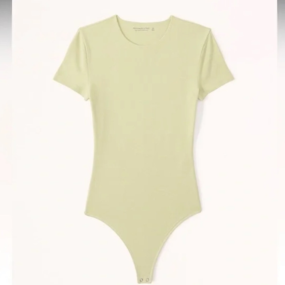 Abercrombie & Fitch Short Sleeve Cotton Seamless Fabric Bodysuit in Green